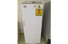 医用低温保存箱