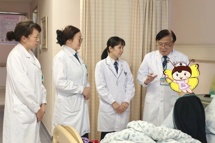 港澳药械通再添新力！台心医院谢瀛华执行院长、妇产科张秀果主任率先启用非激素国际新药，呵护更年期女性